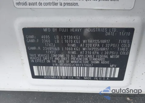 2011 Subaru Outback 3.6R Limited z USA, uszkodzony, nr VIN 4S4BRDJC9B2370607